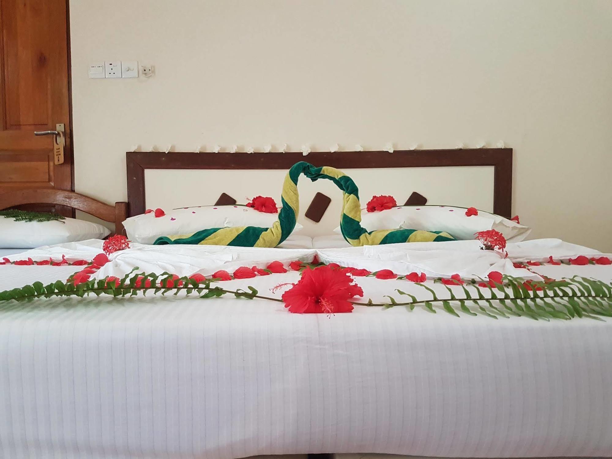 Fulidhoo La Perla Guest House מראה חיצוני תמונה